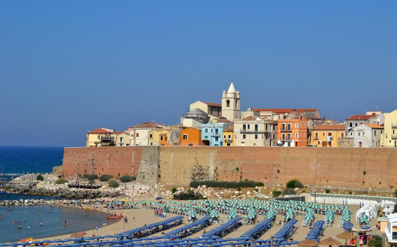 Monolocale Nel Borgo Antico, A Due Passi Dal Mare E Dal Porto Apartment Termoli Luaran gambar