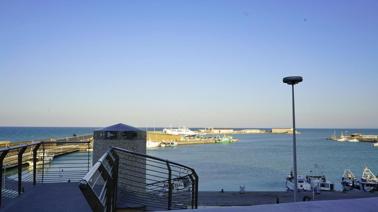 Monolocale Nel Borgo Antico, A Due Passi Dal Mare E Dal Porto Apartment Termoli Luaran gambar